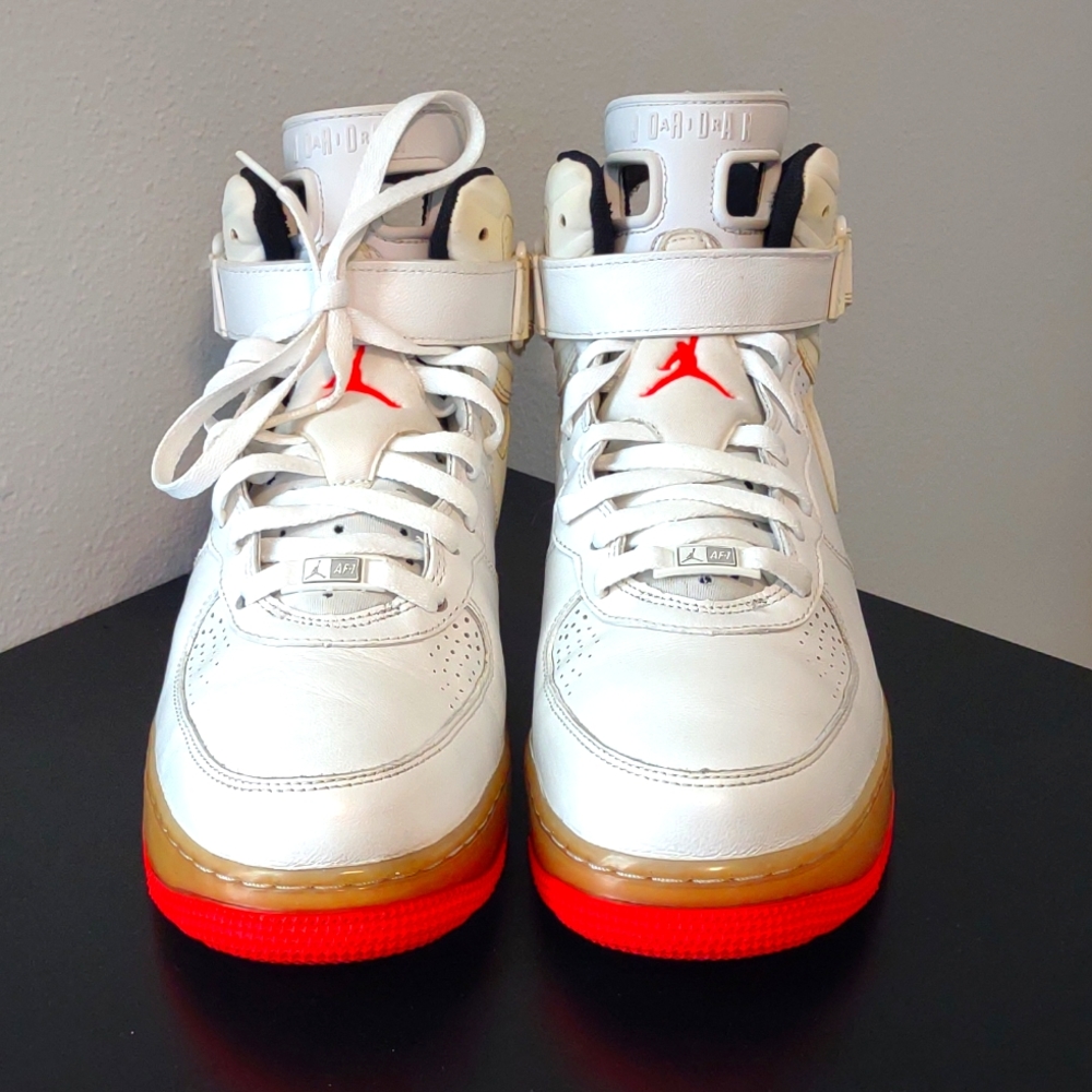 Retro Jordan 6 Fusions